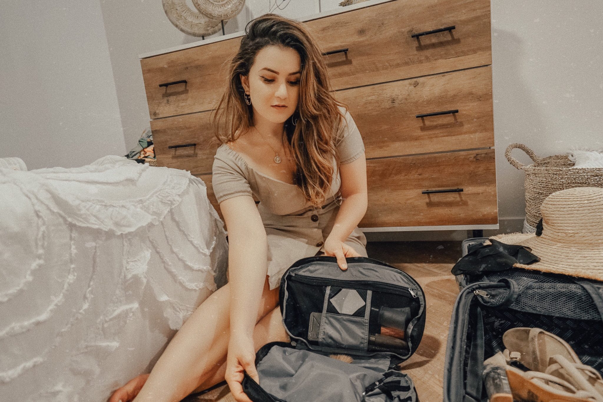 how to pack like a fashion blogger